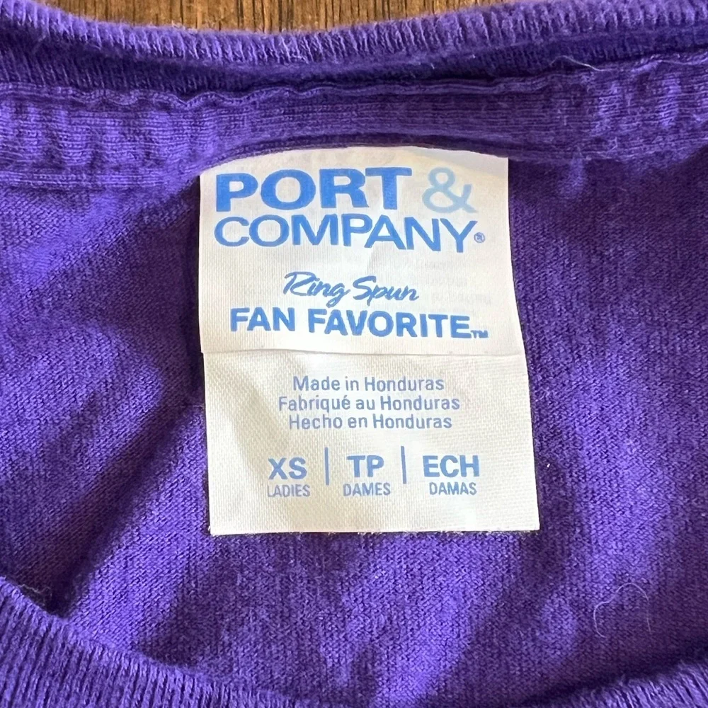 Women’s XS frog shirt